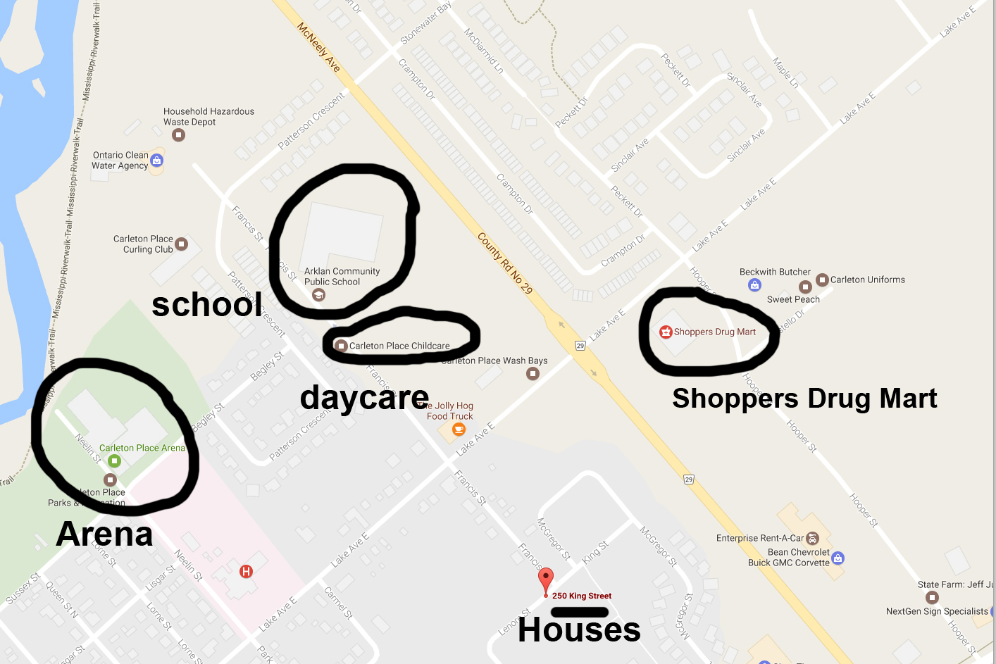 Nearby School, Daycare, Arena, Shoppers Drug Mart and more!